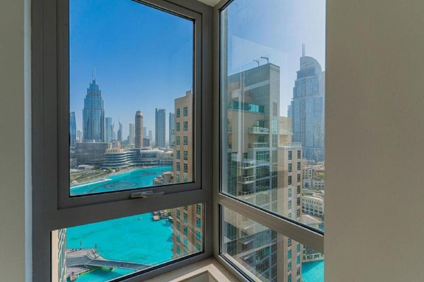 Splendid With Burj Khalifa And Fountain View Apartment Dubai