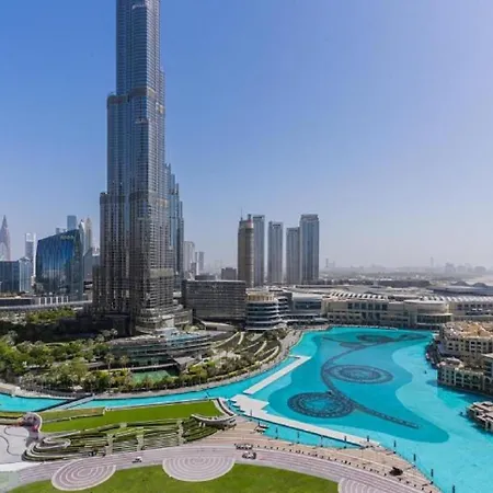 Splendid Apartments With Burj Khalifa And Fountain View Dubai Exterior photo